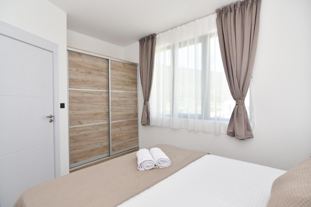 Apartmani Porat Igalo Exteriér fotografie